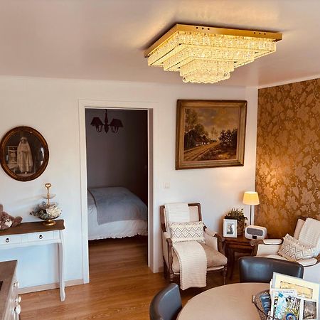 Au Refuge Du Speleo Bed and Breakfast Hotton Buitenkant foto