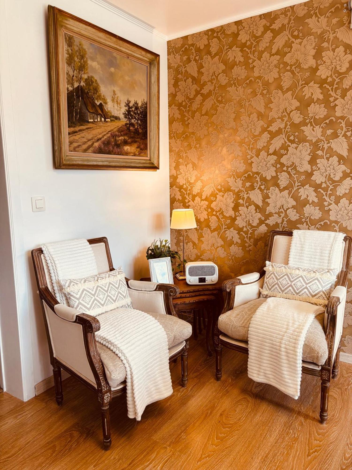 Au Refuge Du Speleo Bed and Breakfast Hotton Buitenkant foto
